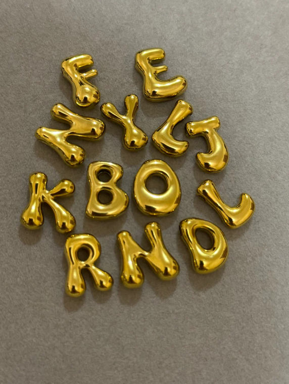 Bubbly initials