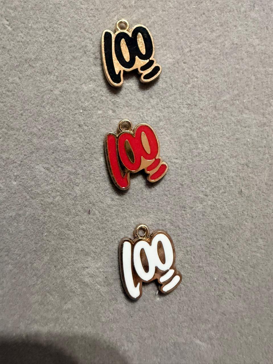 100
